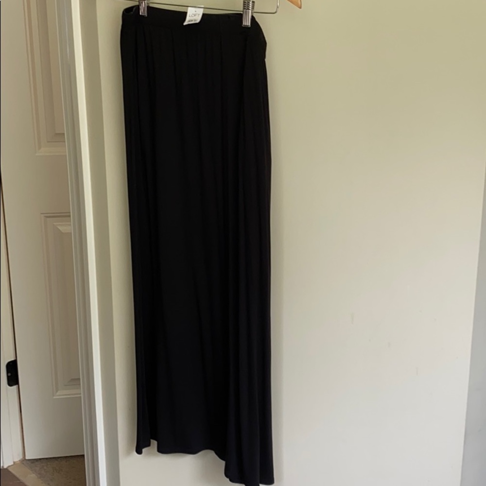 LOFT long black skirt with pockets